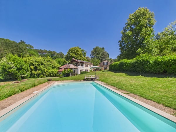 House in Saint-Astier - view 1