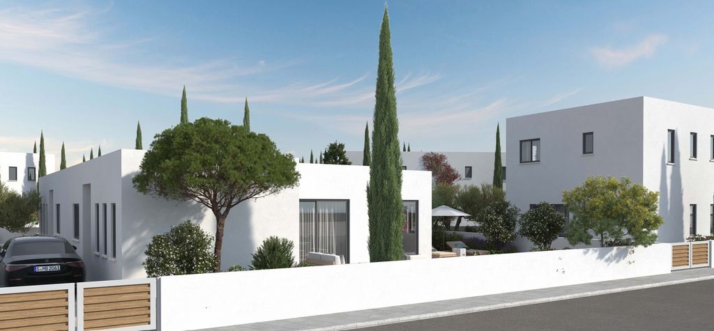 House in Frenaros - Image 3