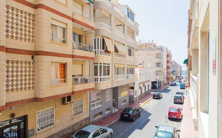 Apartment in Torrevieja - view 1