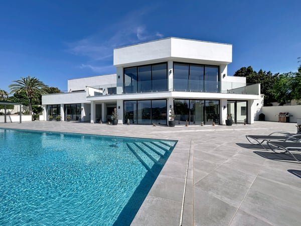 Villa in Altea - view 1