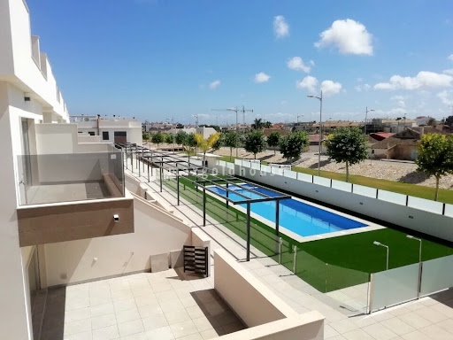 Apartment in Pilar de la Horadada - Image 2