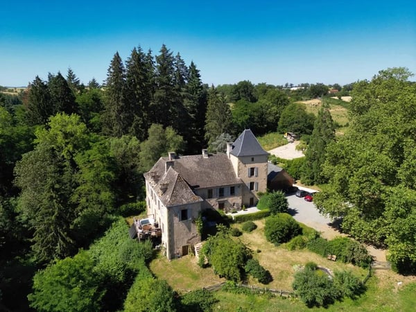 House in Privezac - view 1