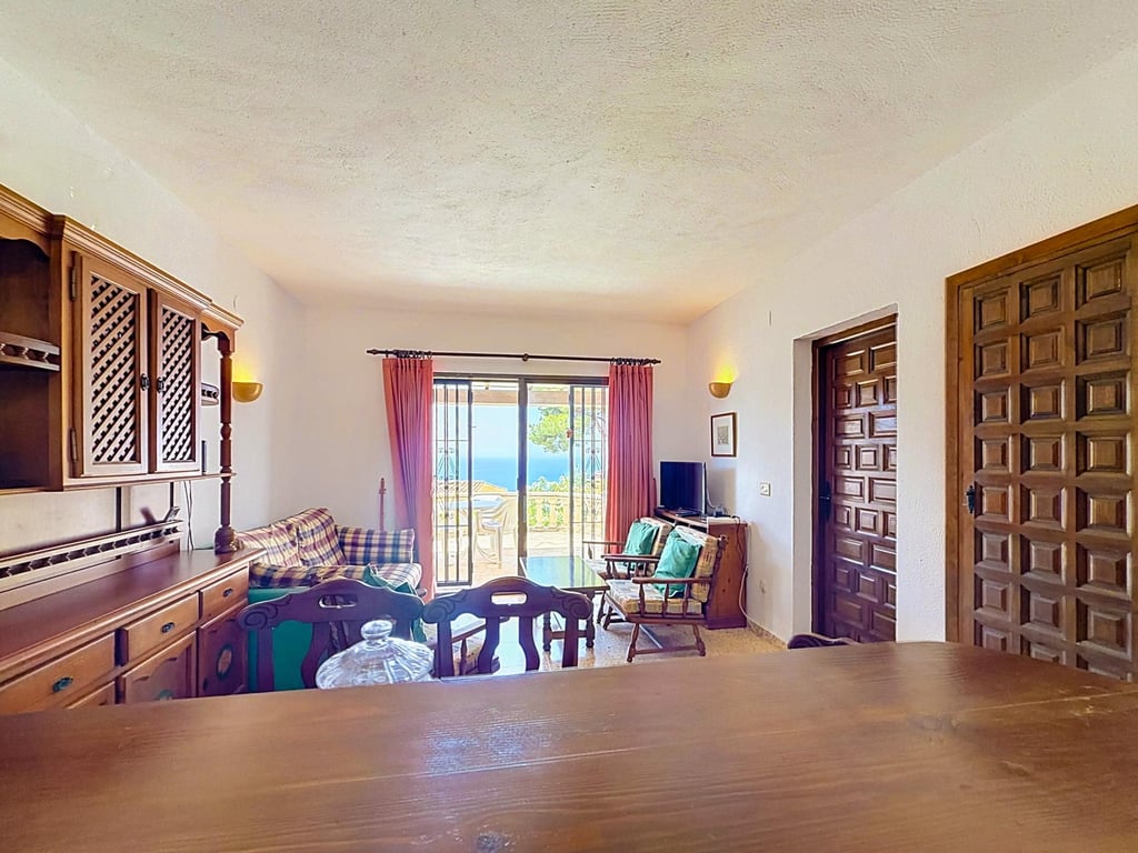 Apartment in Javea - Image 3