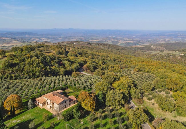 House in Cinigiano - view 1