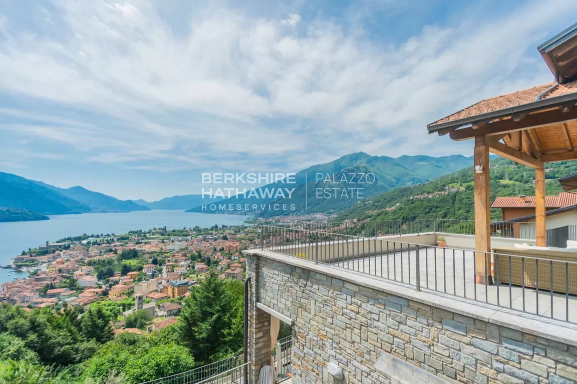 Apartment in Gravedona ed Uniti - Image 2