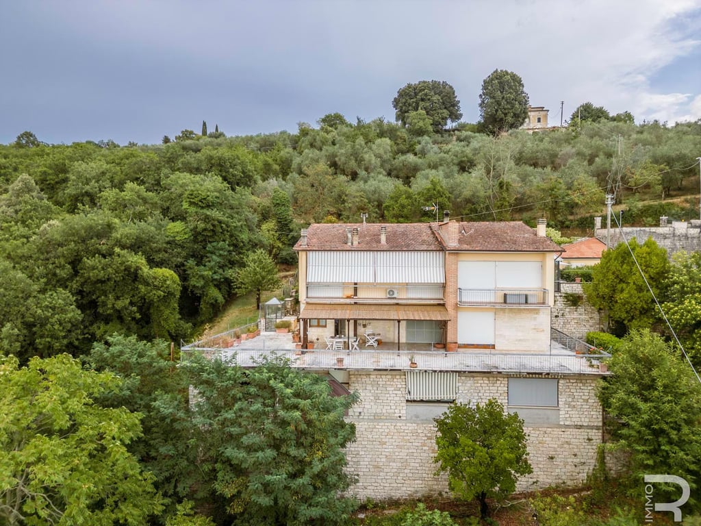 Villa in Rapolano Terme - Image 2