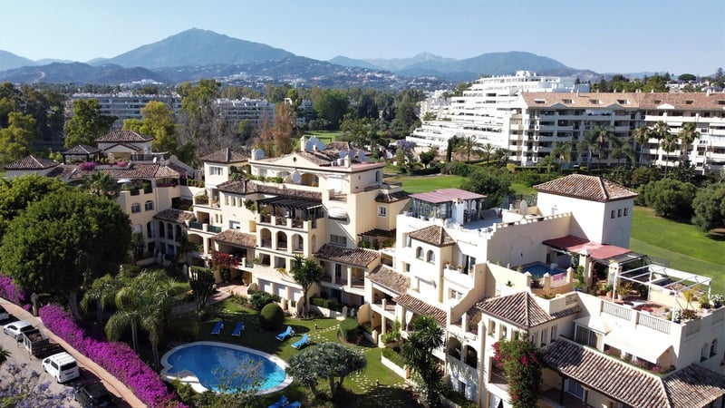 House in Guadalmina - view 1