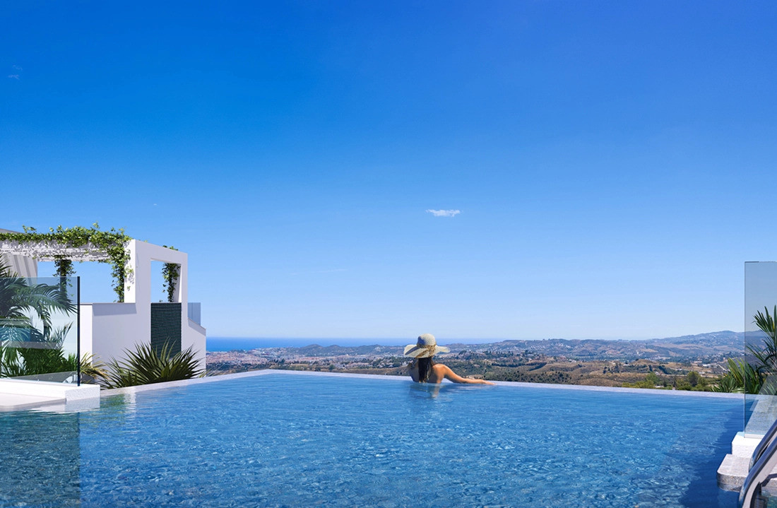 Apartment in Mijas Costa - Image 2