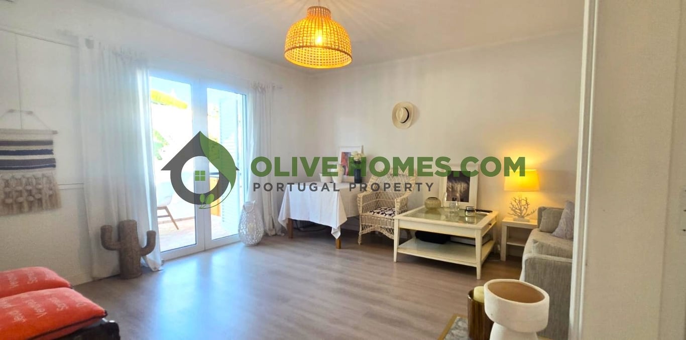 House in Vilamoura - Image 3