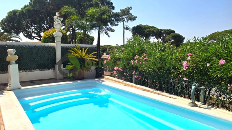 House in Quarteira - view 1