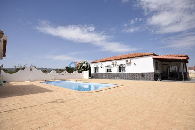 Villa in Cantoria - view 1