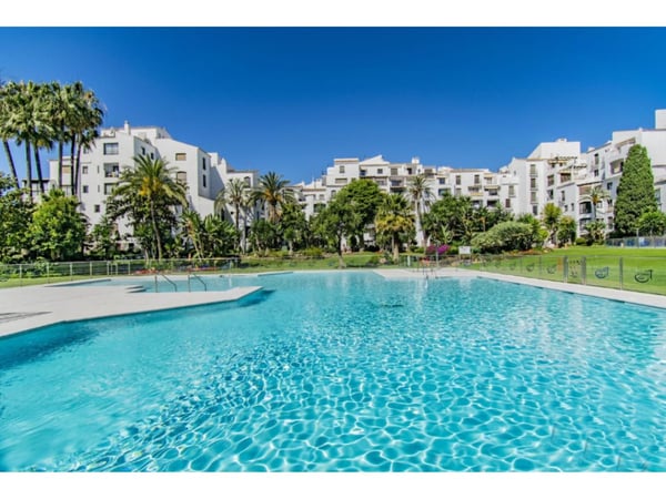 House in Puerto Banus - view 1