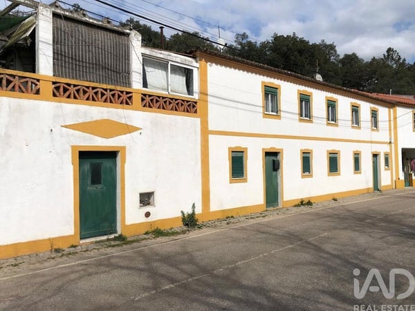 House in Sao Salvador da Aramenha - view 1