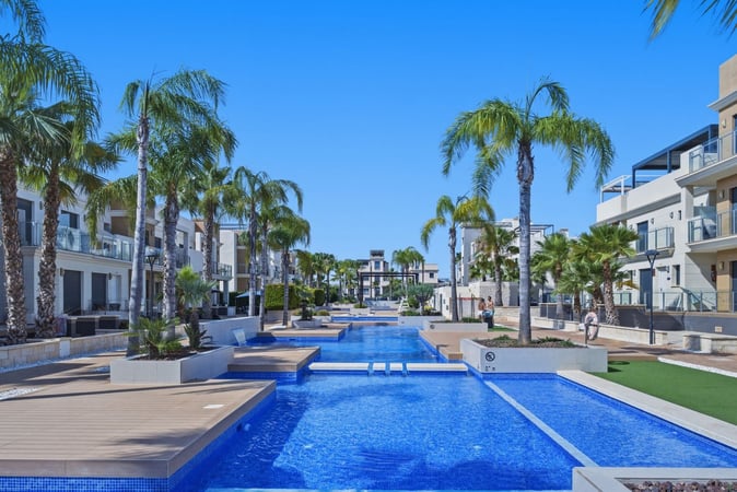 Apartment in La Zenia - view 1