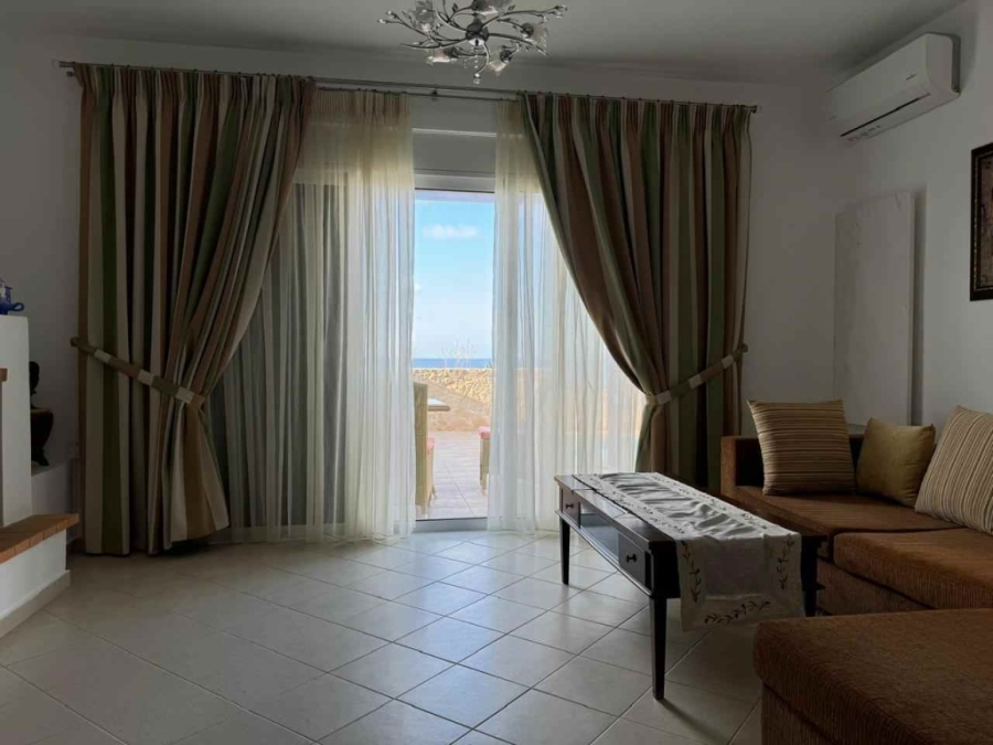 House in Panormos - Image 3