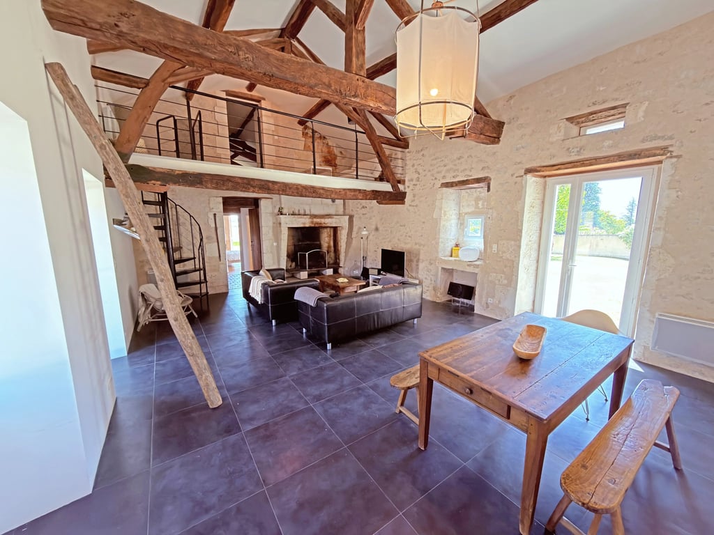 House in Verteillac - Image 3