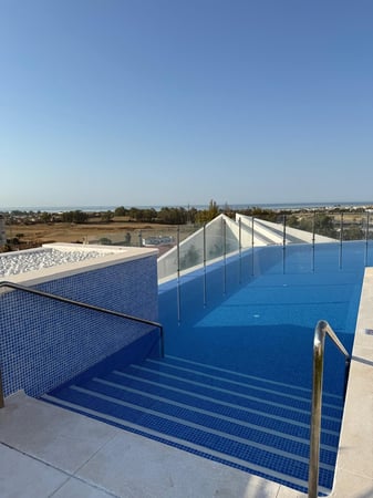 Apartment in Nueva Andalucia - view 1