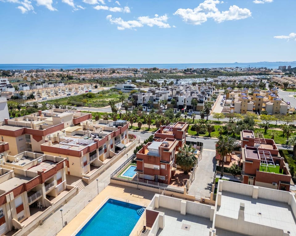 House in Cabo Roig - Image 3