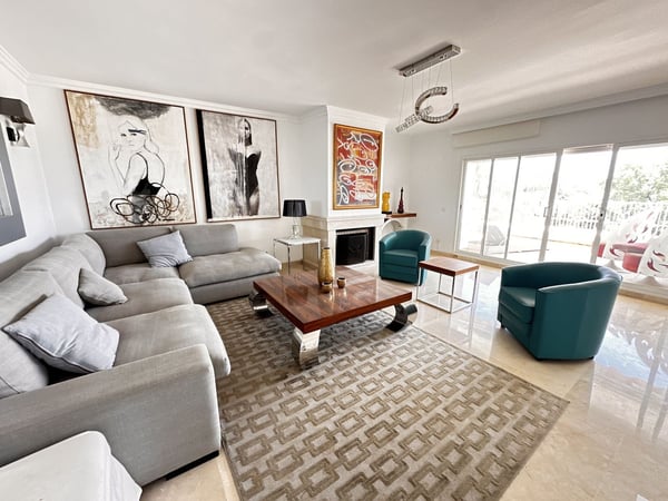 Penthouse in Marbella - view 1