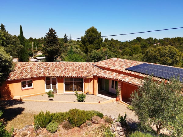 House in Moissac-Bellevue - view 1
