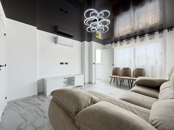 Apartment in Urbanizacion los Balcones - view 1