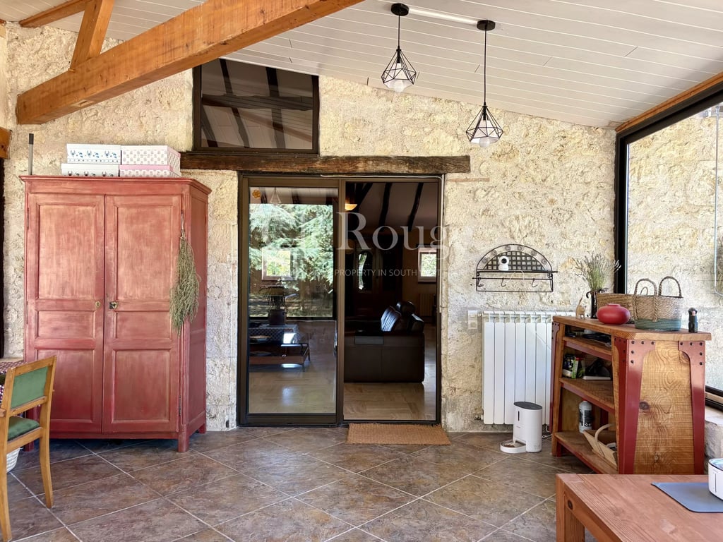 House in Pujols - Image 3