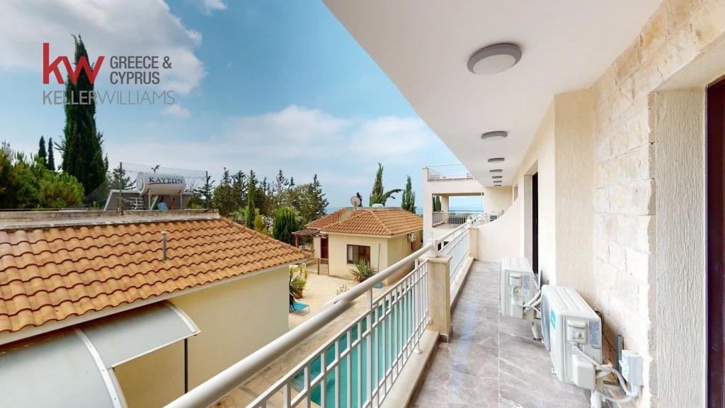 House in Nikokleia