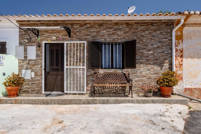 Villa in Malhao - view 1