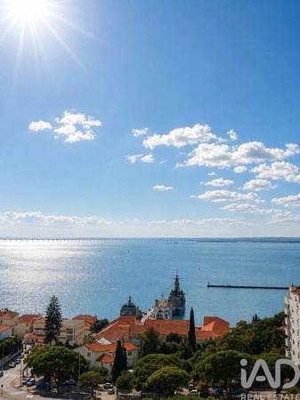 Apartment in Laranjeira - view 1