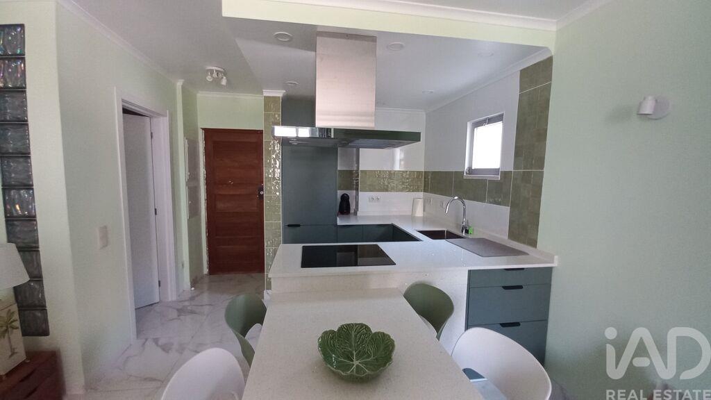 Apartment in Quarteira - Image 2