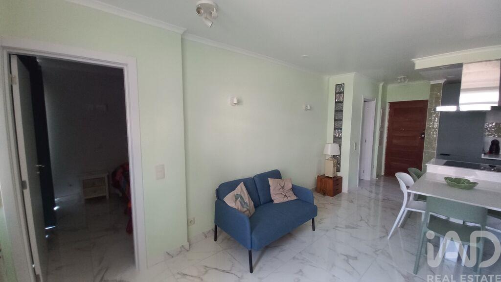 Apartment in Quarteira - Image 3