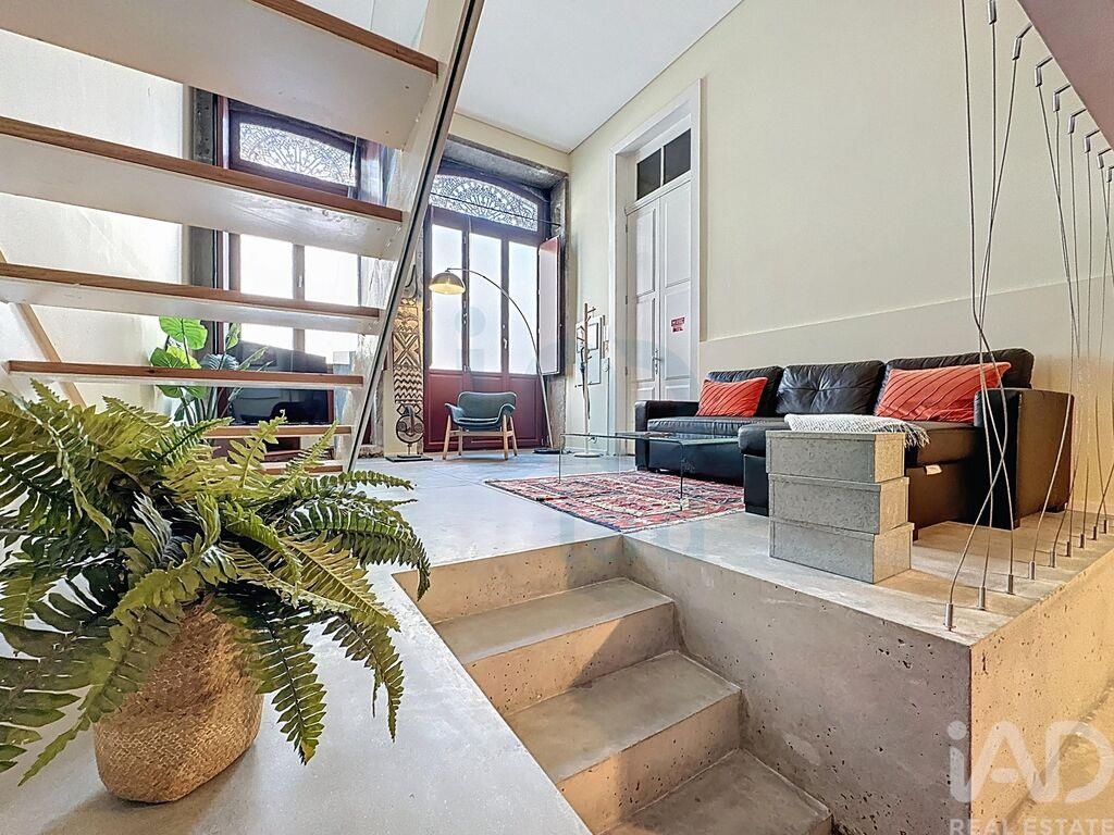 Apartment in Porto - Image 2