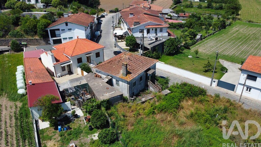 House in Maia - Image 3