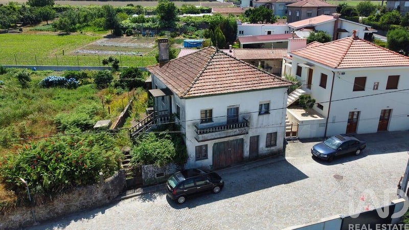 House in Maia - view 1