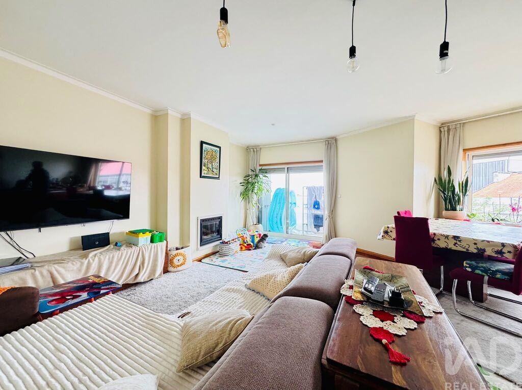 Apartment in Raza de Baixo - Image 2