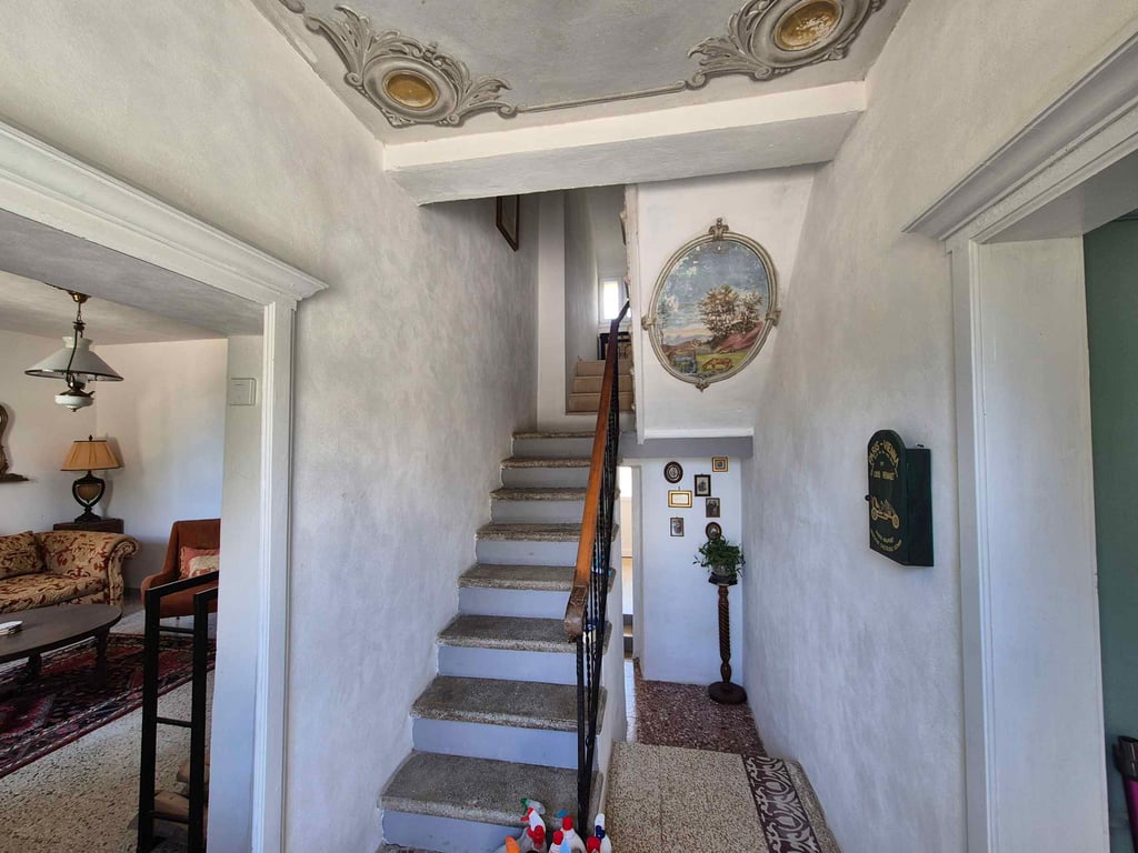House in Villa Collemandina - Image 3
