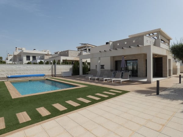Villa in Ciudad Quesada - view 1