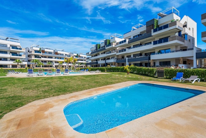 Apartment in Playa Flamenca - view 1