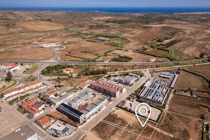 Land in Raposeira - view 1