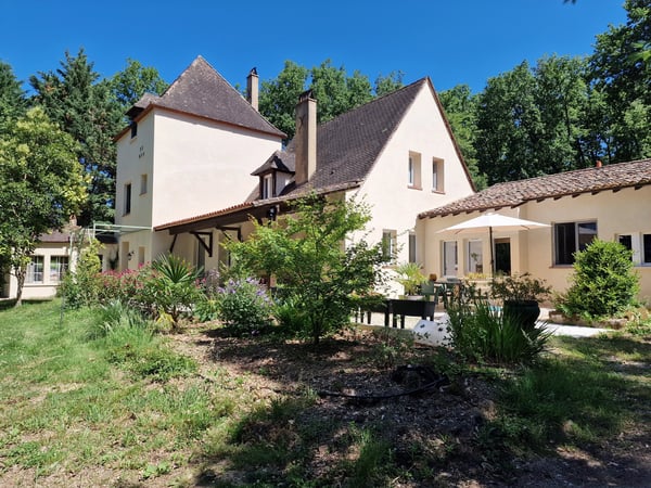 House in Sigoules - view 1