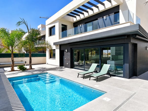 Villa in Algorfa - view 1