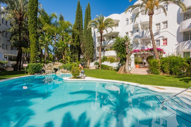 Apartment in Nueva Andalucia