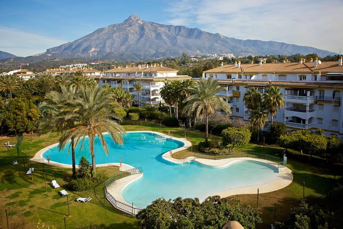 Penthouse in Nueva Andalucia - view 1