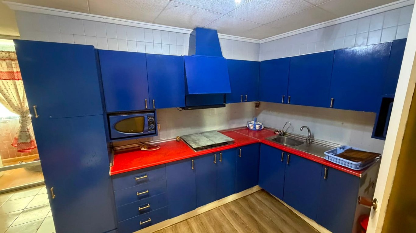 Apartment in Torrevieja - Image 2