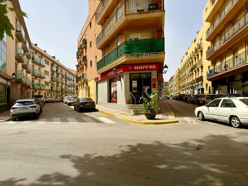 Apartment in Burgallana - Image 2