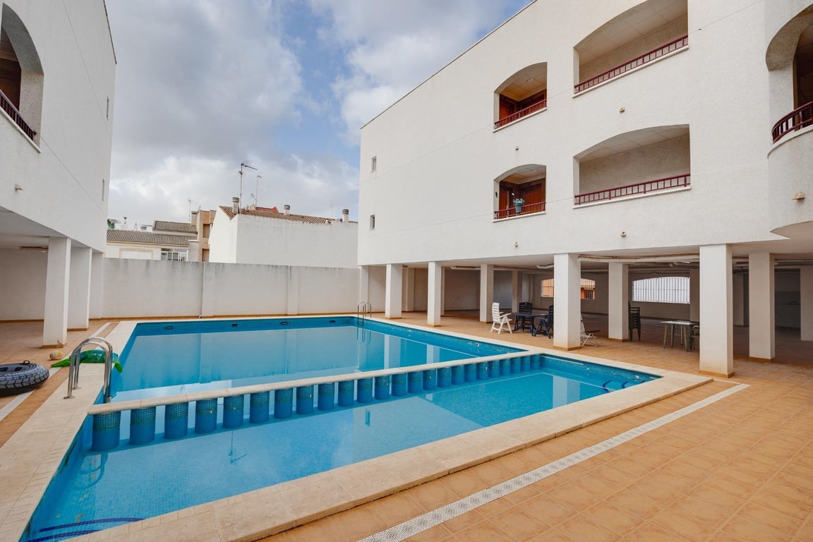 Apartment in San Fulgencio - Image 2