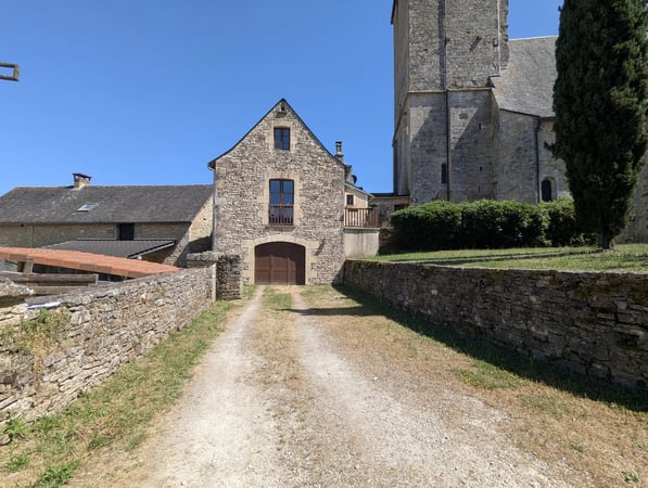 House in Gignac - view 1