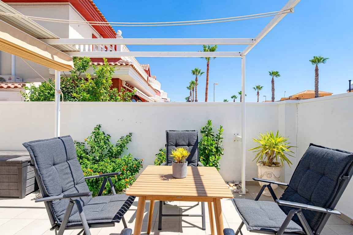 House in Dona Pepa - Image 3