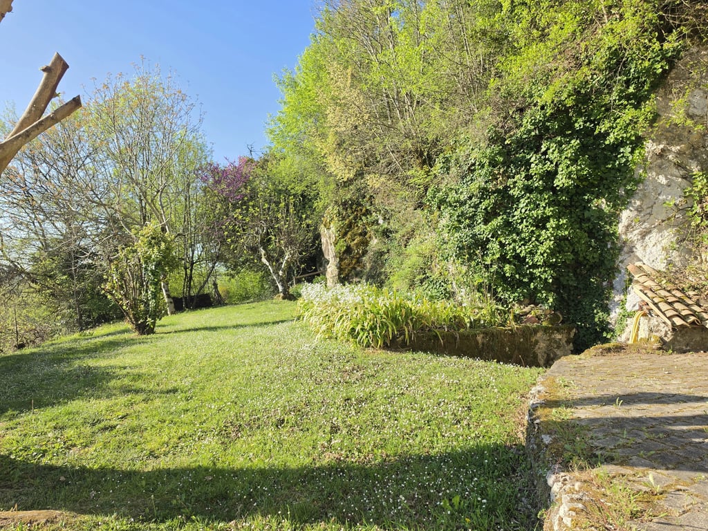 House in Montaigu-de-Quercy - Image 2