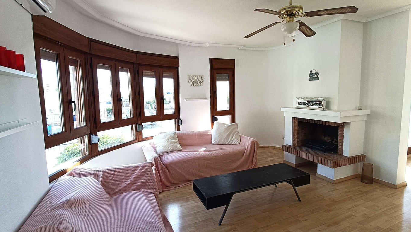 Villa in Algorfa - Image 3